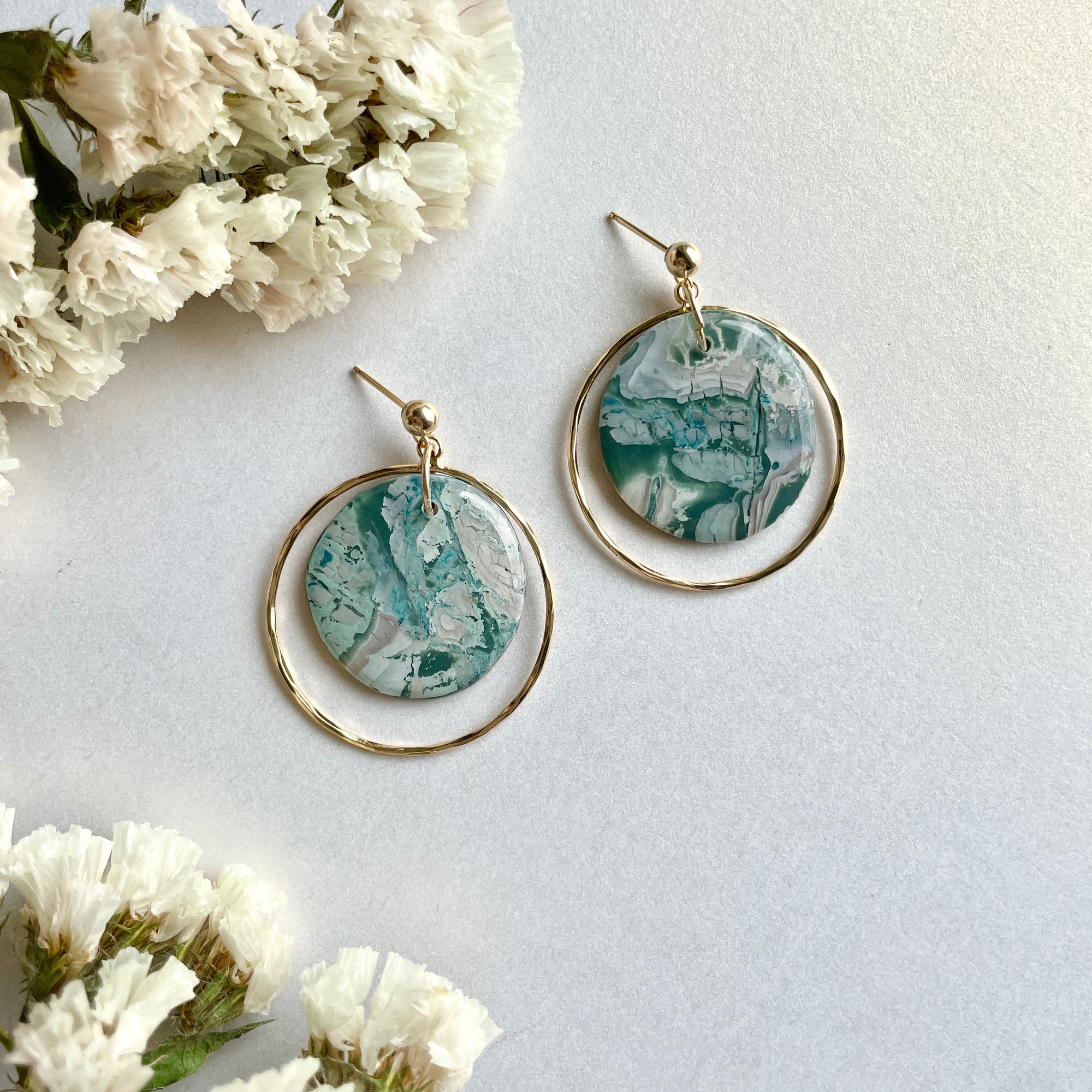 Cool Agate Organic Circles