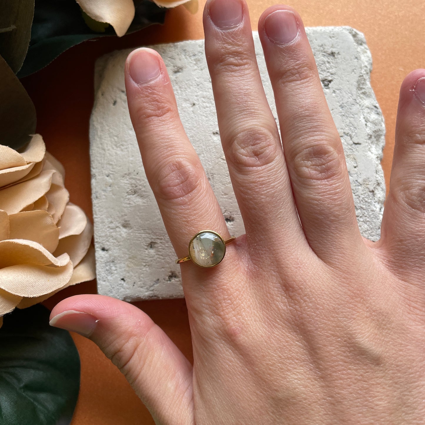 10mm Agate Gold Ring v.1