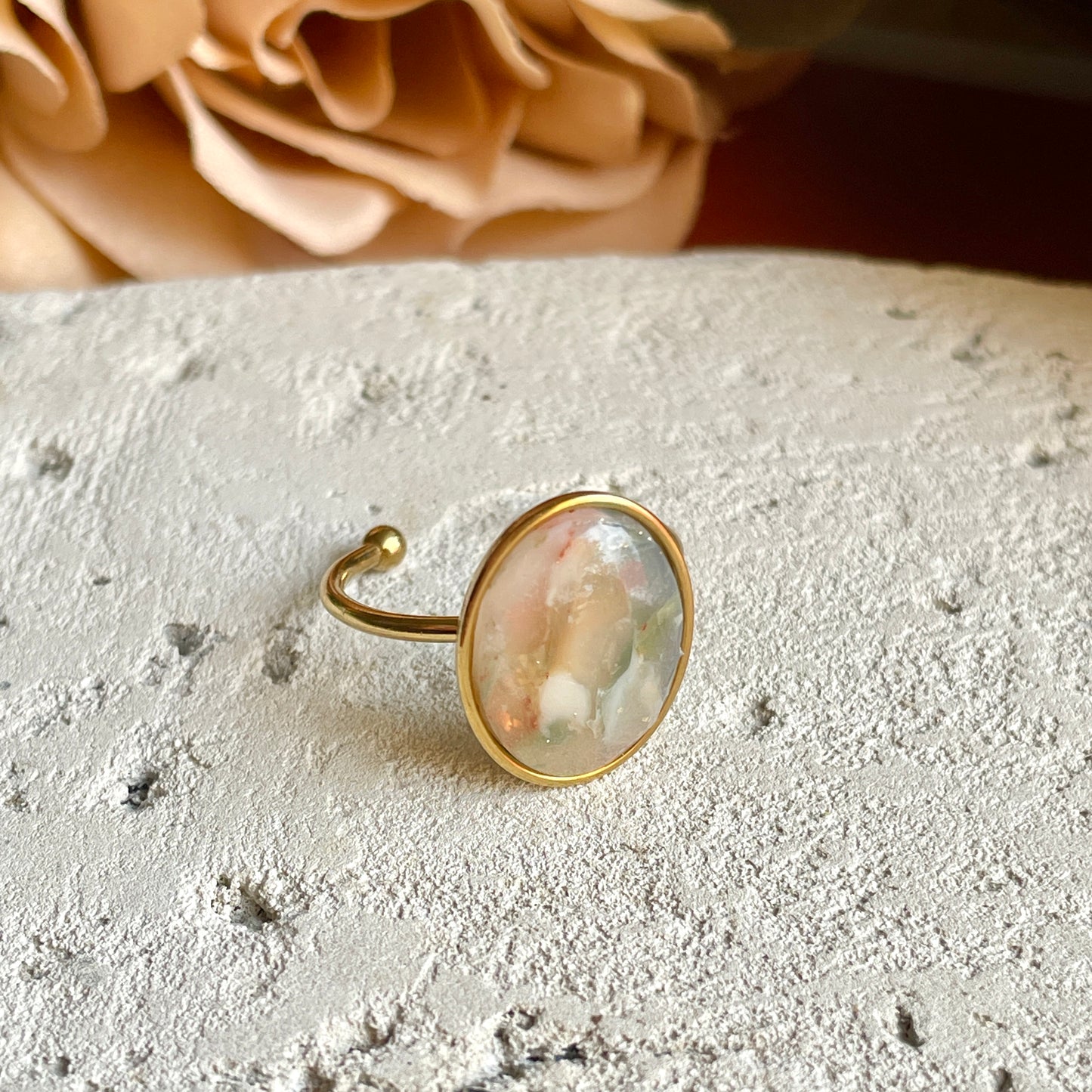 18mm Agate Gold Ring v.1