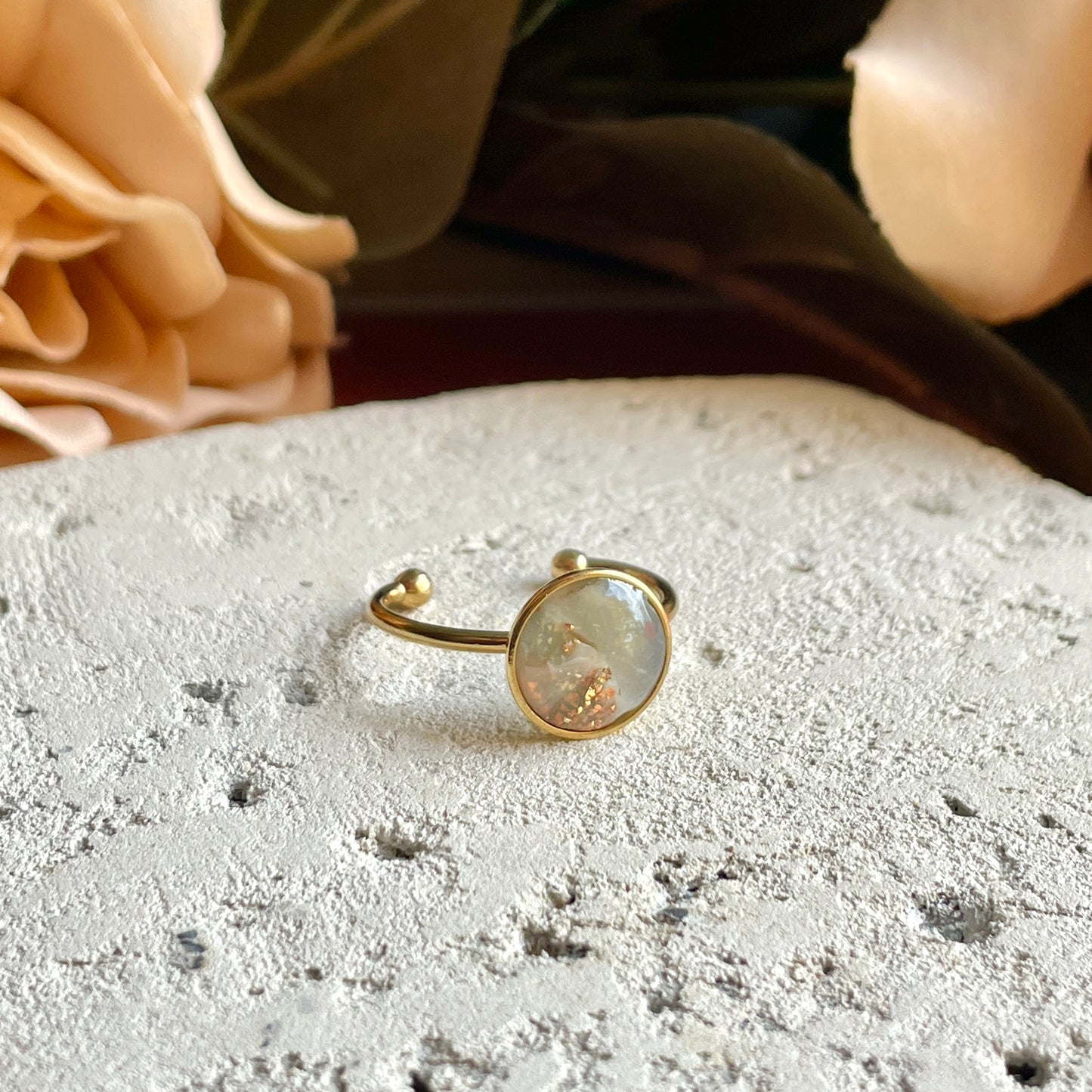 10mm Agate Gold Ring v.2