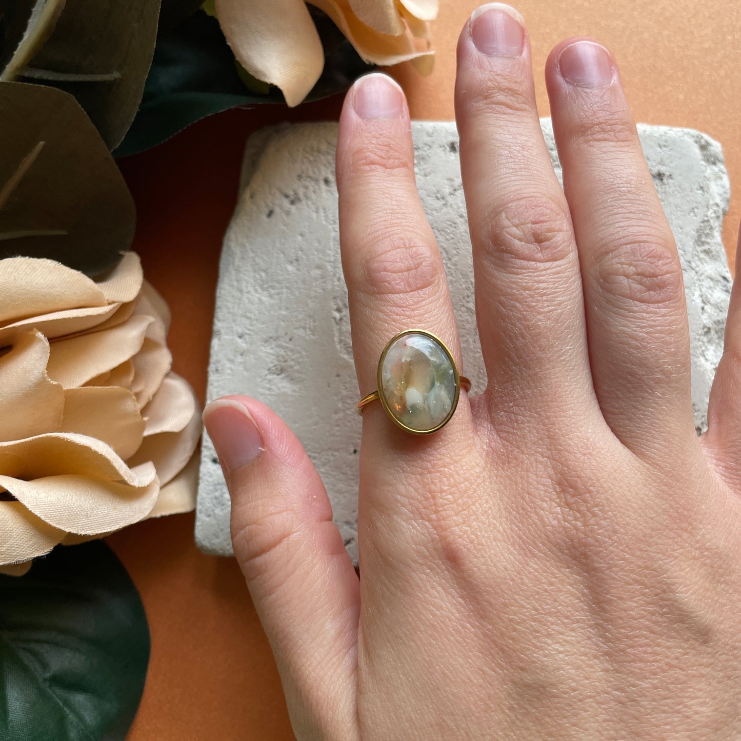 18mm Agate Gold Ring v.1